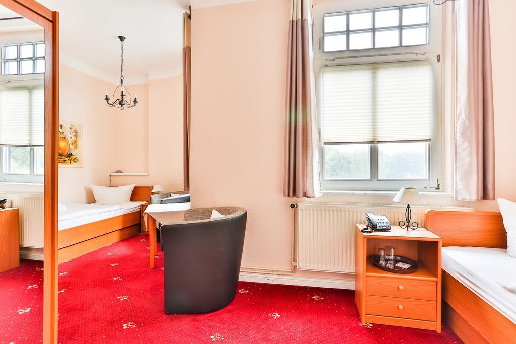 Hotel & Pension Villa Camenz Güstrow Pokój zdjęcie