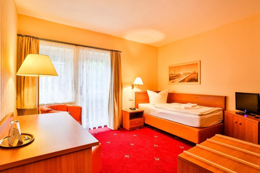 Hotel & Pension Villa Camenz Güstrow Pokój zdjęcie