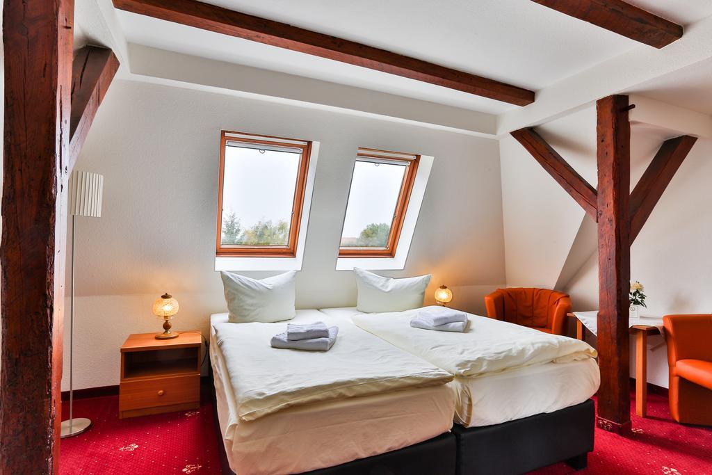 Hotel & Pension Villa Camenz Güstrow Pokój zdjęcie